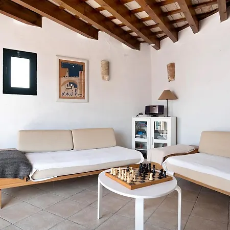 Holiday home Sunny Rustic Townhouse *
